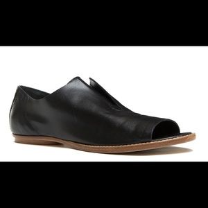 FLO OXFORD SLIP ONS Made In Italy